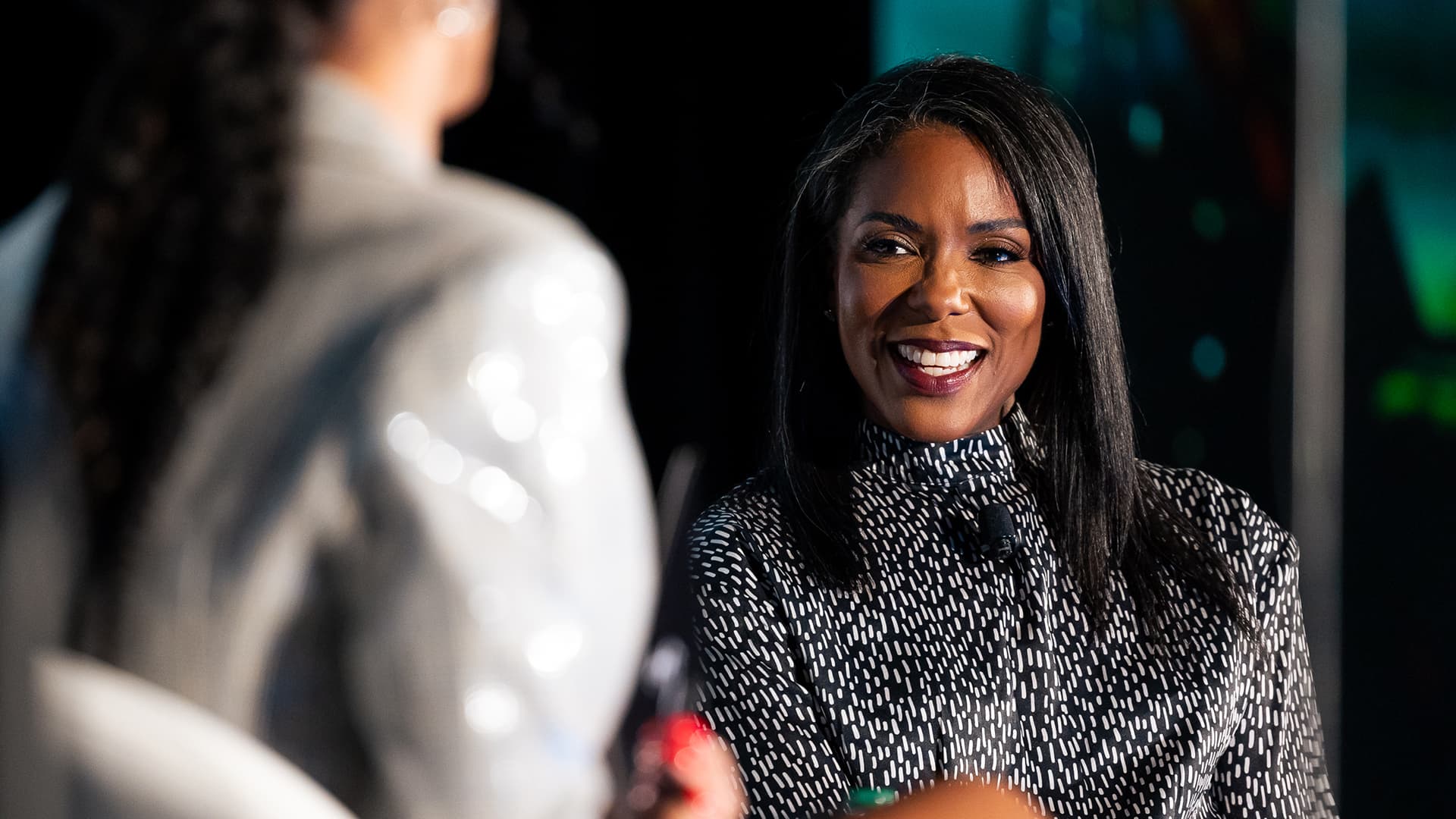 Meet Dr. Jessica Shepherd, Chief Medical Officer At Hers, A Telehealth Platform Making Treatment Plans More Accessible For Women Experiencing Perimenopause And Menopause Meet Dr. Jessica Shepherd, Chief Medical Officer At Hers, A Telehealth Platform Making Treatment Plans More Accessible For Women Experiencing Perimenopause And Menopause